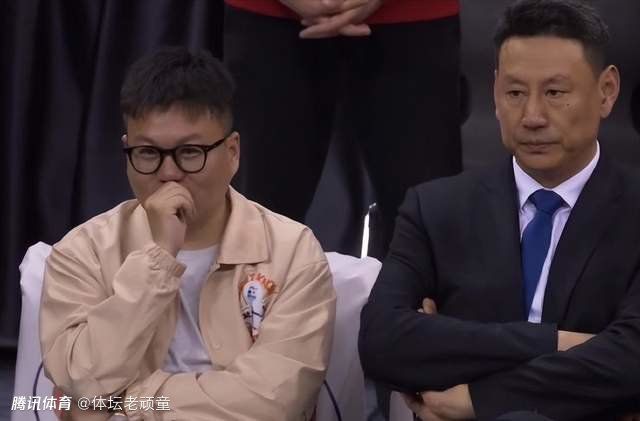 捏胸吃奶吻胸免费视频日本
