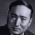 操屁股视频